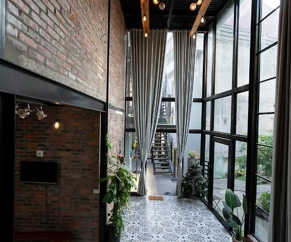 Private In Center * Hạ Long